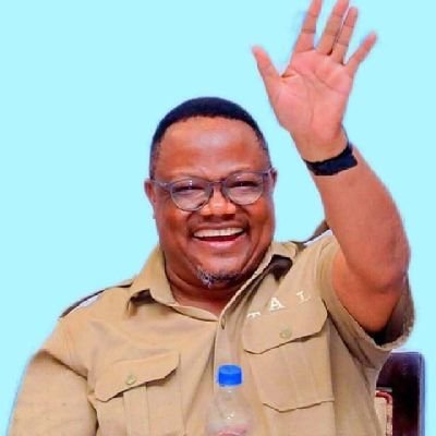 RoseMakei's profile picture