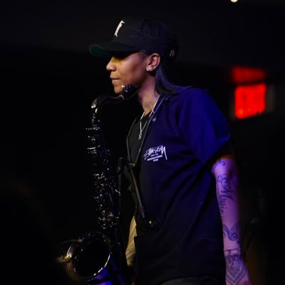 SaxBaee's profile picture
