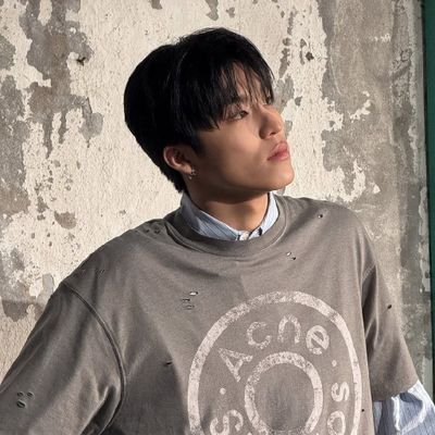 vyna kgn jeongwoo's profile picture
