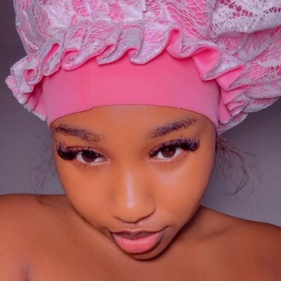 °ঐKŶŁẼẼ💕's profile picture