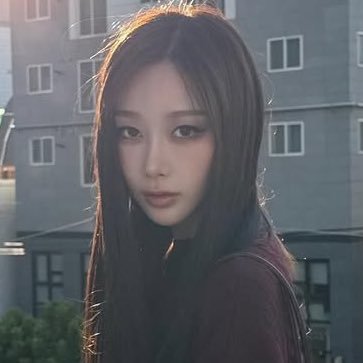 13 ✿'s profile picture