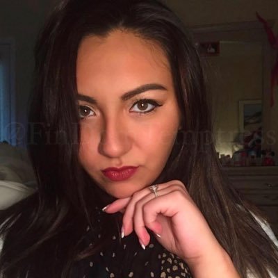 TEMPTRESS ♛ TANIA's profile picture