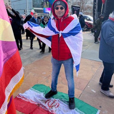 ali_gholam91558's profile picture