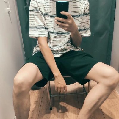KellyBrown52520's profile picture