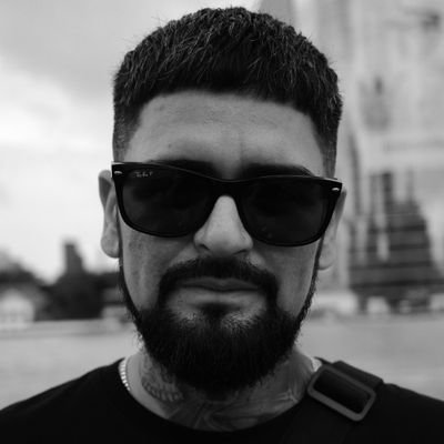 ealeonau's profile picture