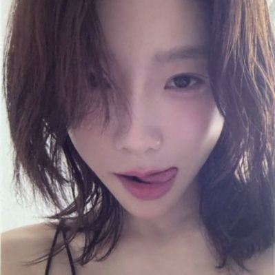 flirtaeyeon's profile picture