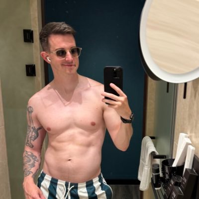 cale leroy's profile picture