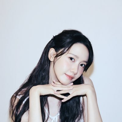 🇾🇴🇴🇳🇦임윤아's profile picture