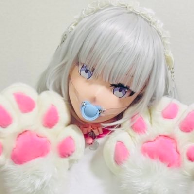 モル's profile picture