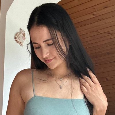 luna lina's profile picture