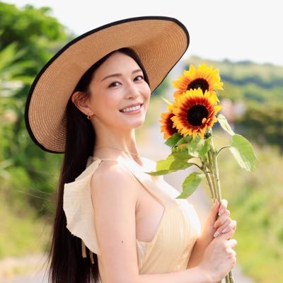 橘メアリー🦖めめたん's profile picture
