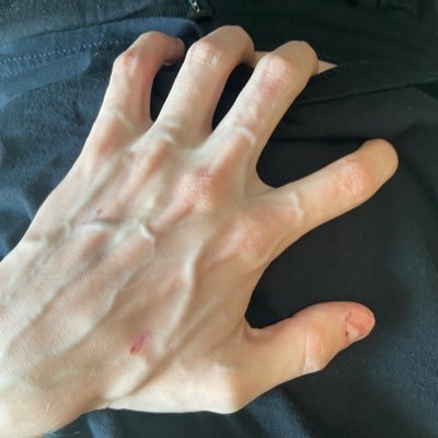 DaddyPoisonv2's profile picture