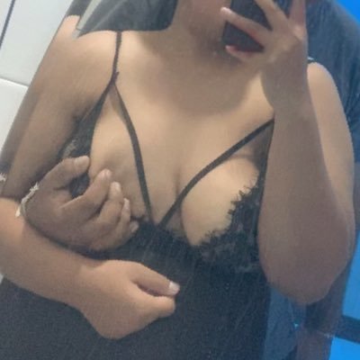 c_happy2's profile picture
