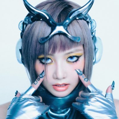 H's profile picture