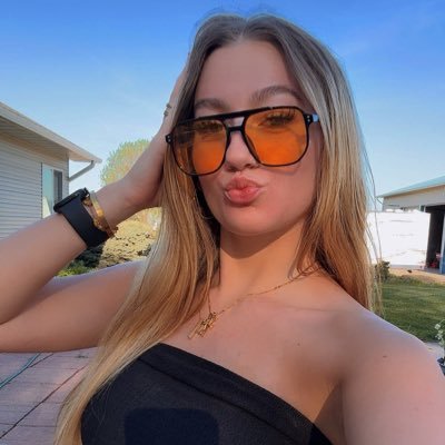 Sky2lovee's profile picture