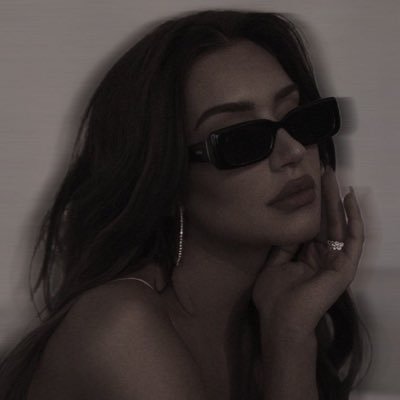 𝓈𝑜𝓁𝒶 ☀️'s profile picture