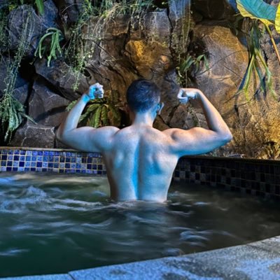 Win's profile picture