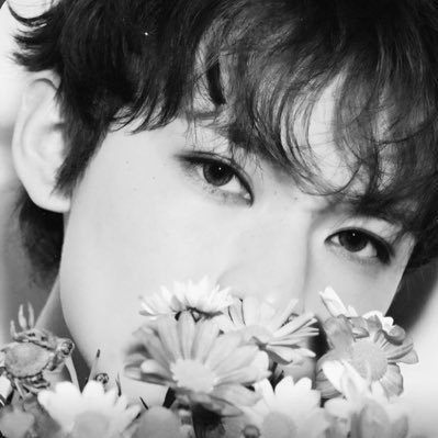 ♫ ★'s profile picture