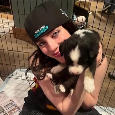 butimsobluee's profile picture