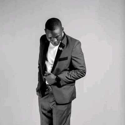 tusiimeedwin240's profile picture