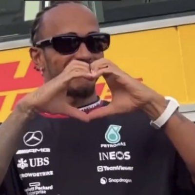 sera's profile picture