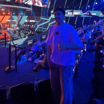 ريو's profile picture