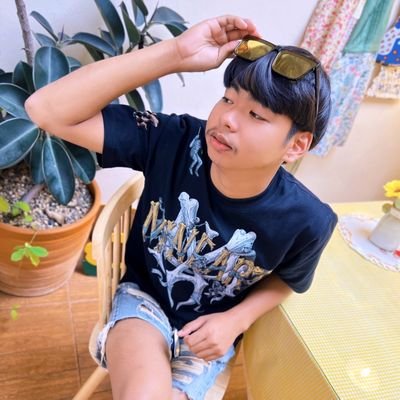 มีน🐳🍃's profile picture