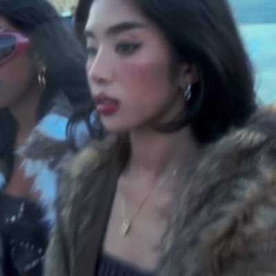 cate ☆ loves SOPHIA's profile picture