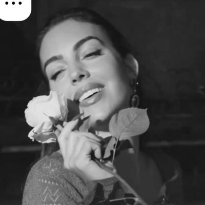 when love and death embrace's profile picture