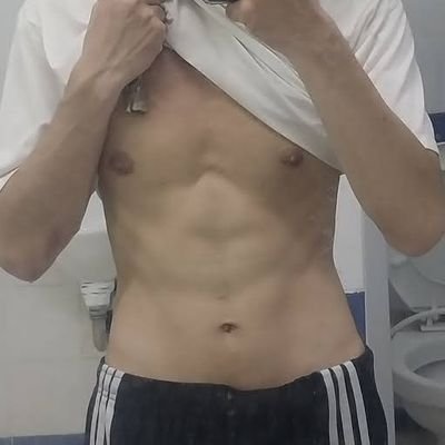 Yeslluuou56's profile picture