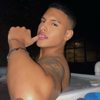 migue🦇's profile picture