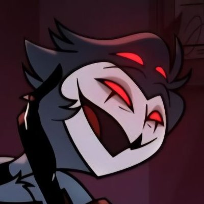 starryfeathers_'s profile picture