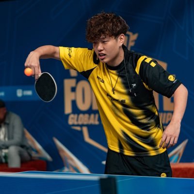 RiseGotGamer's profile picture