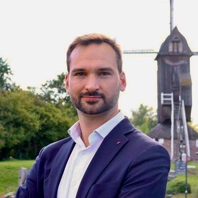 Ugobernalicis's profile picture