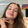 Ella teter 的头像