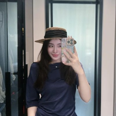 你的小学教师's profile picture