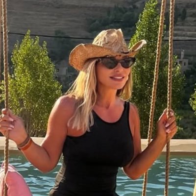 nadine 10452km2 🇱🇧's profile picture