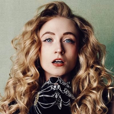 Janet Devlin 🌞's profile picture