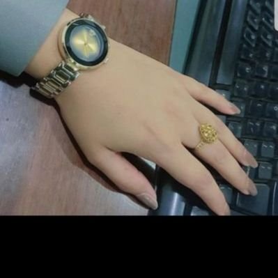 Dr. Zara Couple's profile picture