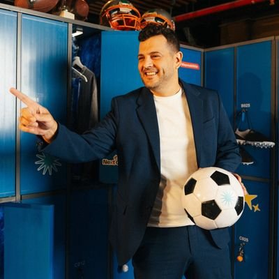 Carlos Velasco ⚽🧅's profile picture