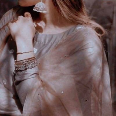 nadan_larki_999's profile picture