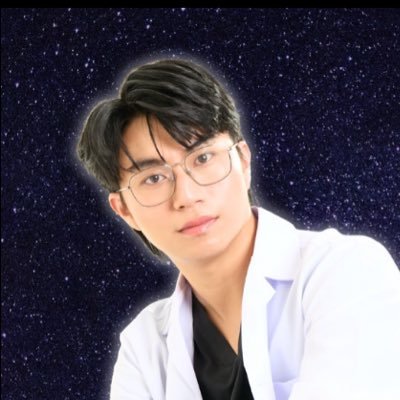 พี่หมอไอซ์ ติวคณิต A-Level's profile picture