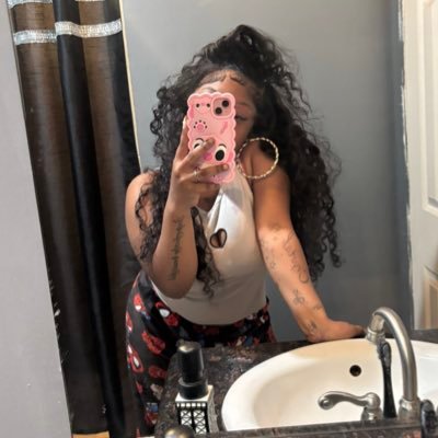taylormae☆'s profile picture