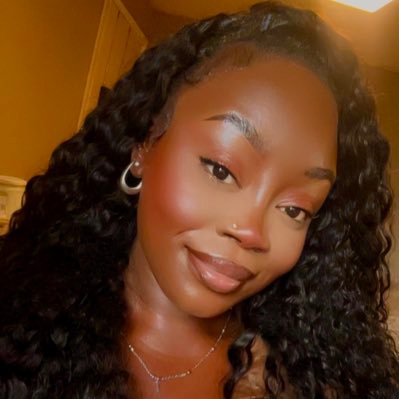 _ishasays's profile picture