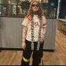 caitlin |-/Ψ ☡ /met the pilots!/APE 30/08 的头像