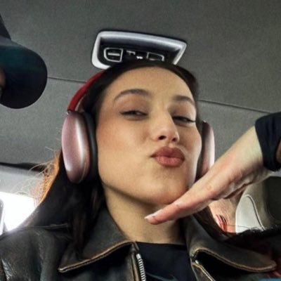 cathy 🦦's profile picture