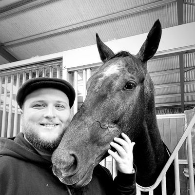 Jake Russell 🏇's profile picture