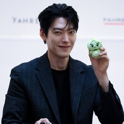 stranger_wb's profile picture