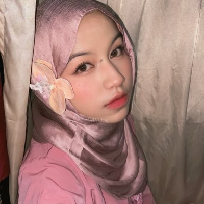 Uni's profile picture