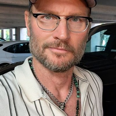 Augusten Burroughs's profile picture